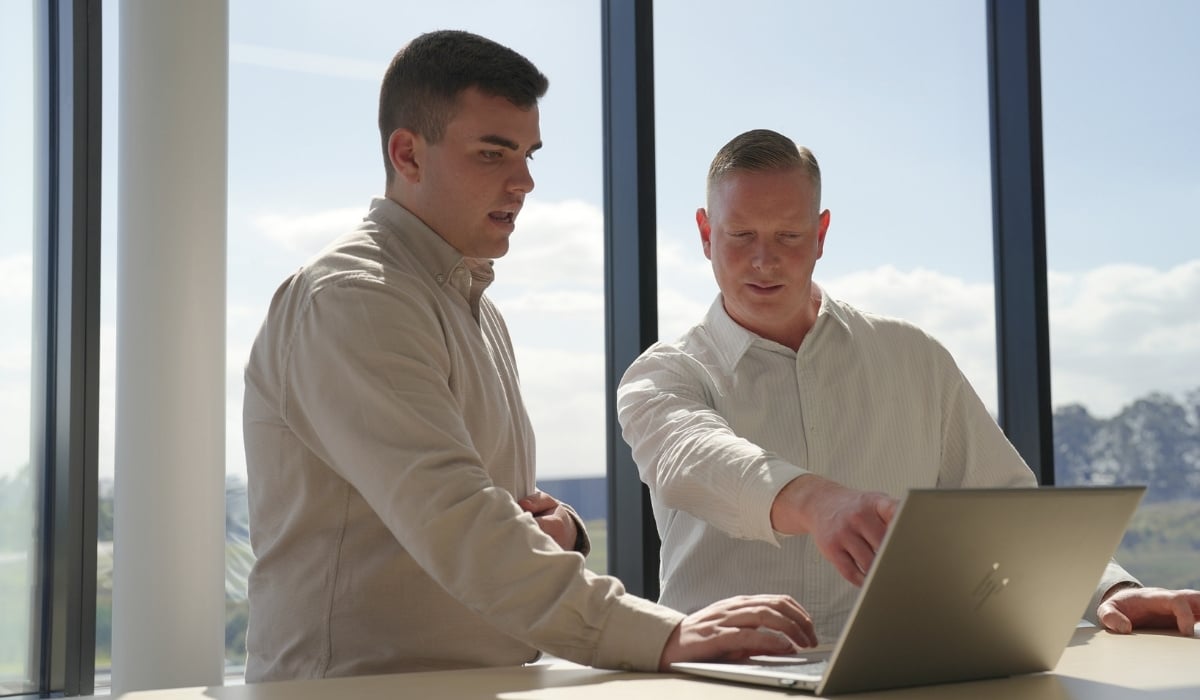 HARMONiQ ERP and HubSpot integration